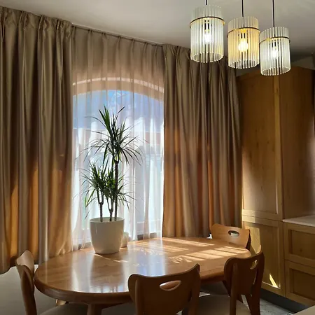 Histria * Πούλα