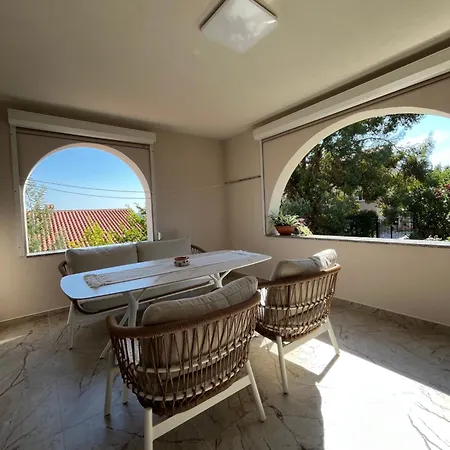 Histria * Πούλα